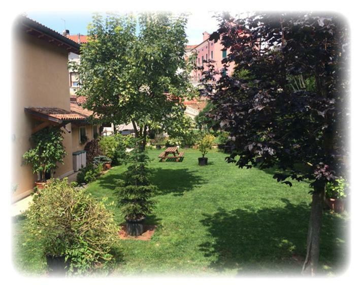 La Casetta Del Tiglio Bed & Breakfast Arcugnano Oda fotoğraf